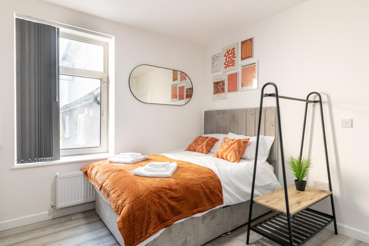Exquisite Cardiff Apartments- With Garden Lounge & Games Room Eksteriør bilde