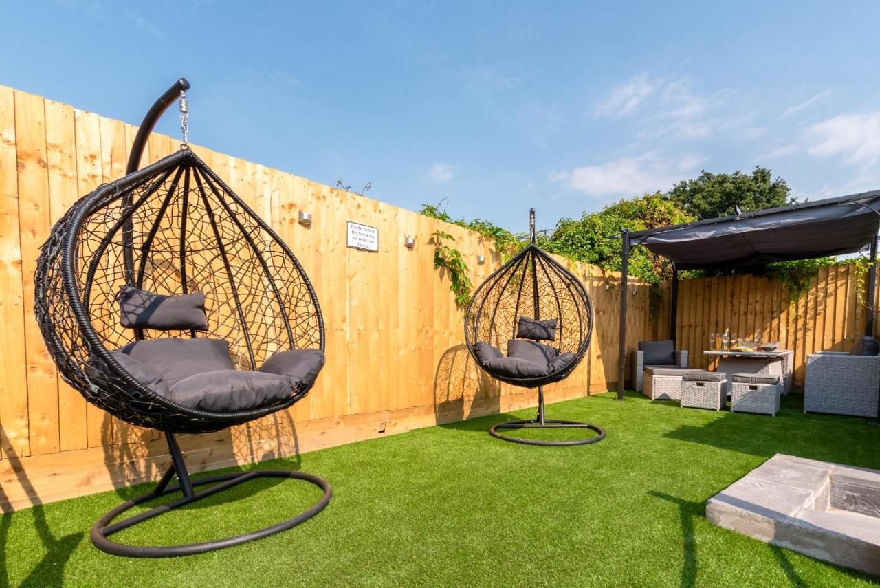 Exquisite Cardiff Apartments- With Garden Lounge & Games Room Eksteriør bilde