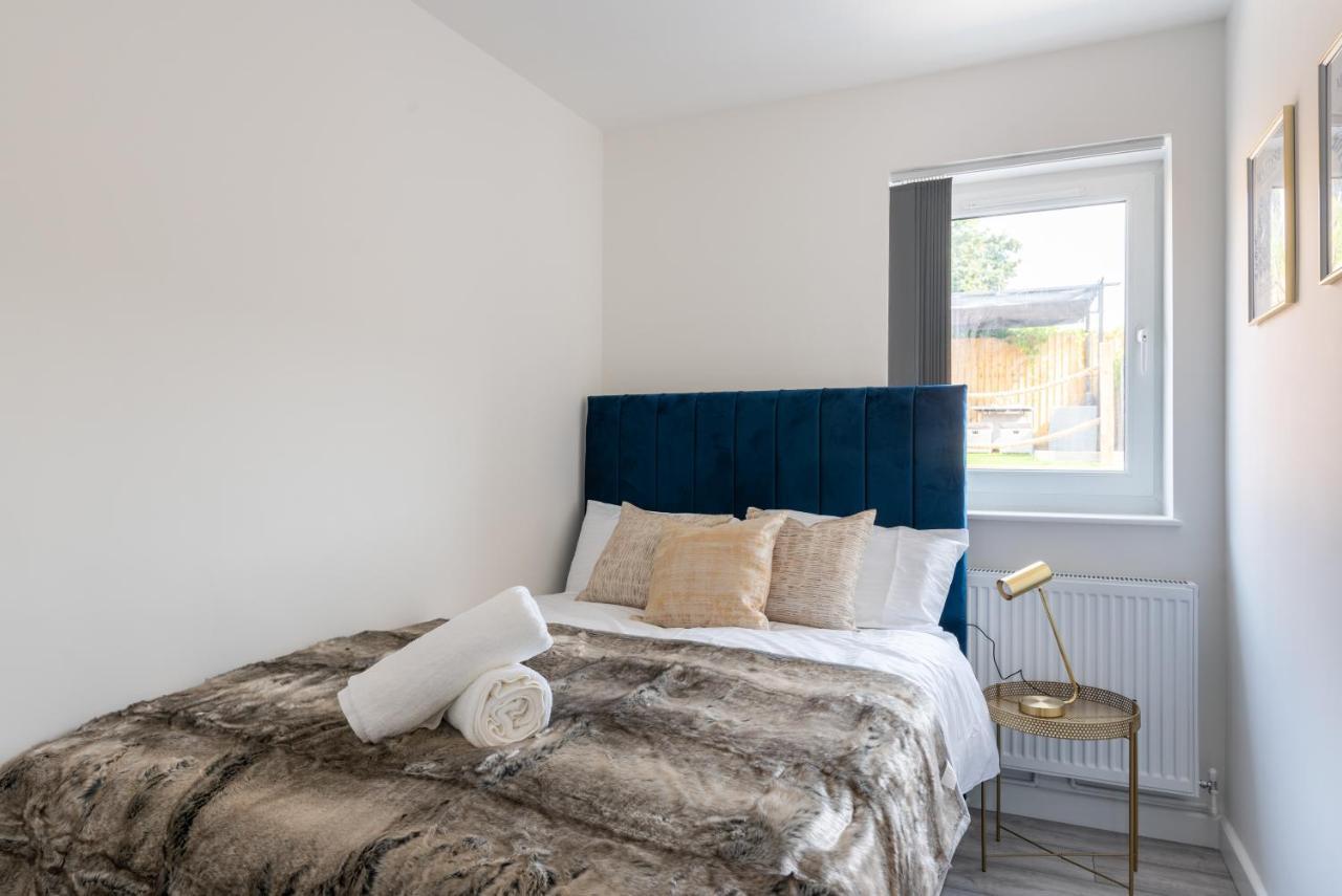 Exquisite Cardiff Apartments- With Garden Lounge & Games Room Eksteriør bilde