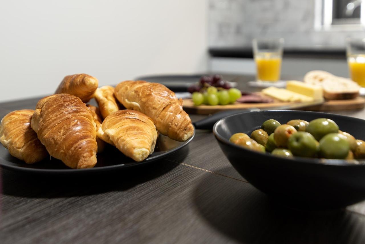 Exquisite Cardiff Apartments- With Garden Lounge & Games Room Eksteriør bilde