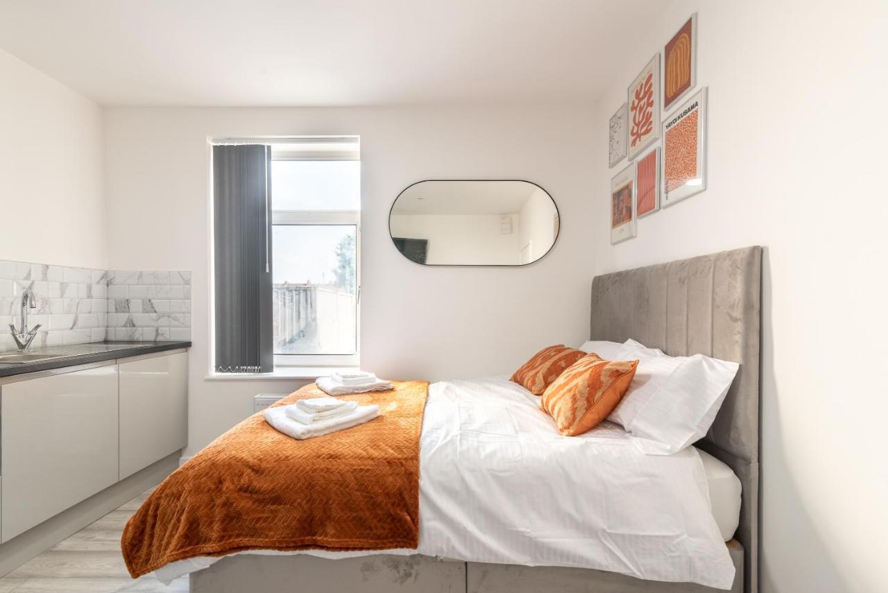 Exquisite Cardiff Apartments- With Garden Lounge & Games Room Eksteriør bilde